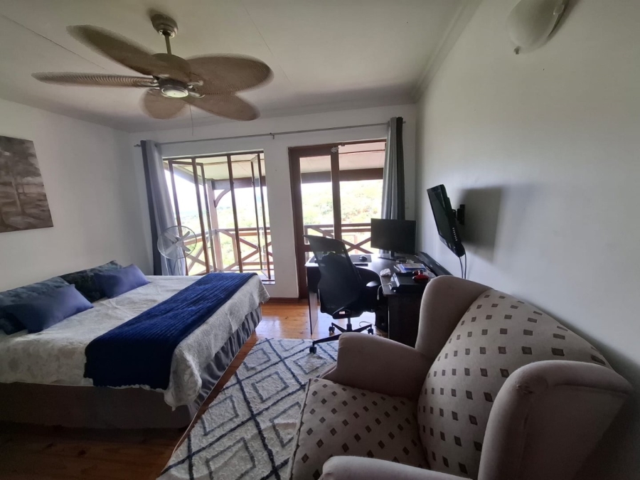 5 Bedroom Property for Sale in Waterkloof East North West